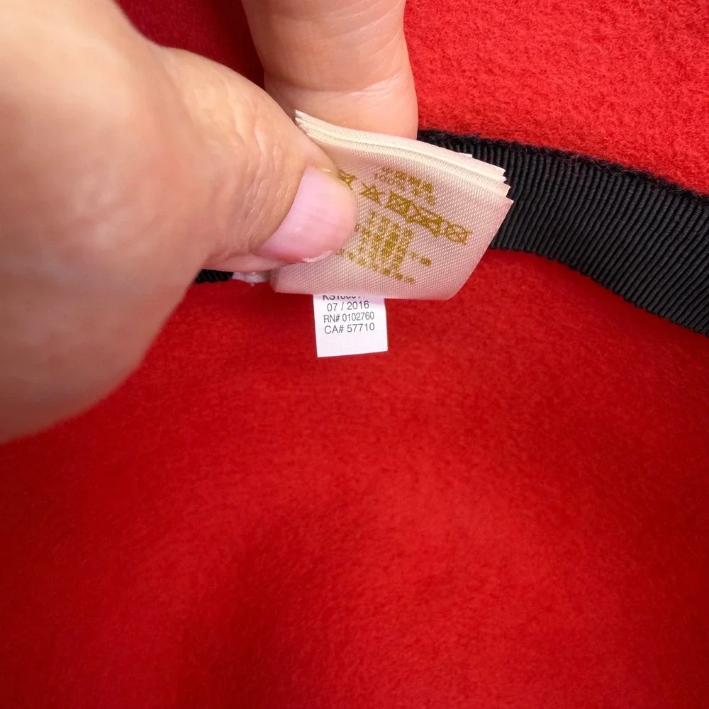Kate Spade New York Wool Felt 1920s style Cloche Bucket Hat Red Bow